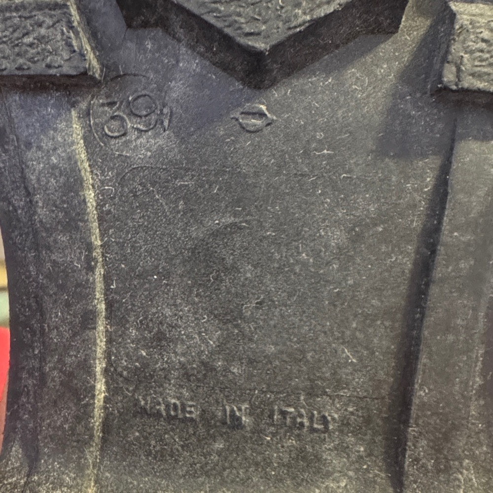 Burberry Nova Check Rubber Rain Boots | Classic Check | Designer Rain Boots - Picture 7 of 12